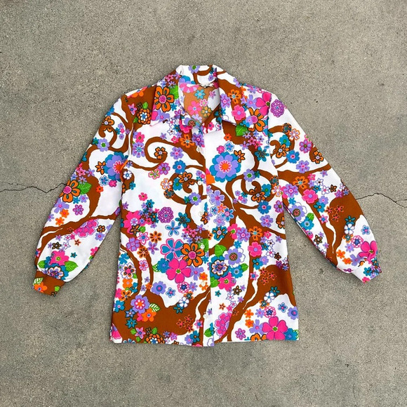 Vintage Tops - Vintage Women's 70s Psychedelic Flower Power Shirt